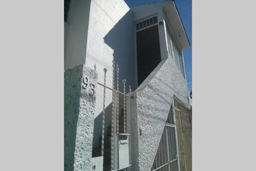 Casa Cerca Del Centro De Morelia Villa Eksteriør billede